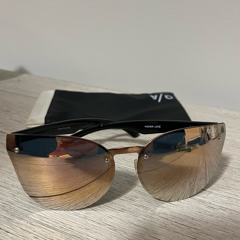 Quay, Australia, women’s sunglasses